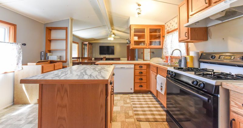 406 Wright St, Palisade, MN 56469