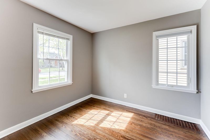 4830 Dupont Ave N, Minneapolis, MN 55430