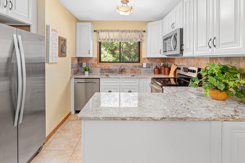 7533 Wedgewood Way, Maple Grove, MN 55311