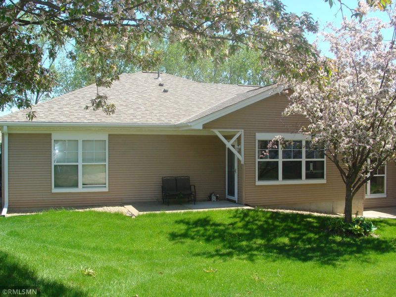 940 Bahls Dr, Hastings, MN 55033