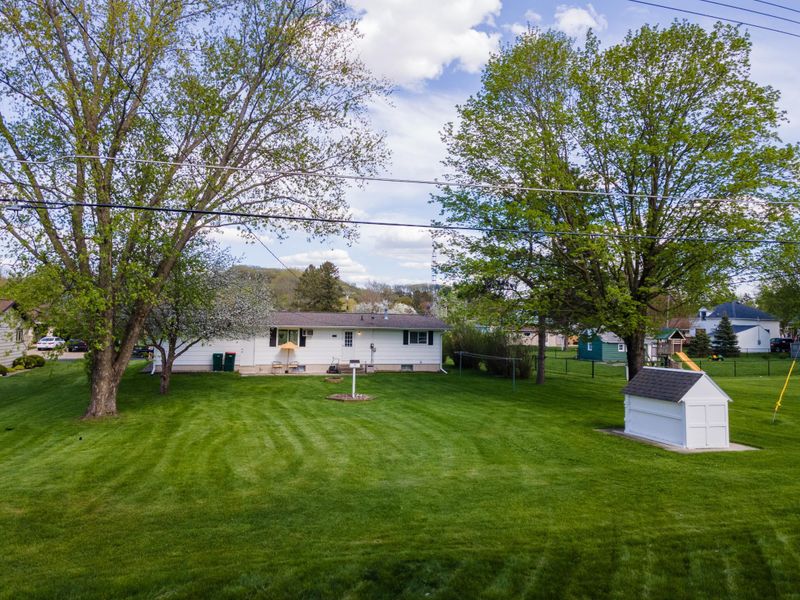 1230 Bluff Ave, Saint Charles, MN 55972