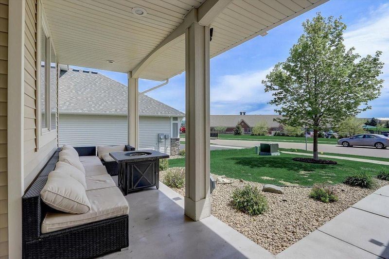 5353 154th St W, Apple Valley, MN 55124
