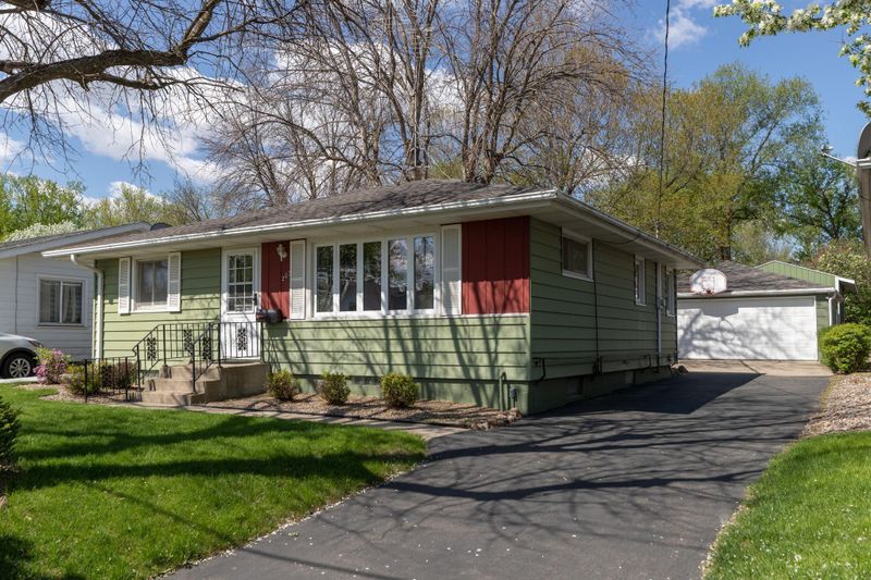203 5th Ave SE, Stewartville, MN 55976