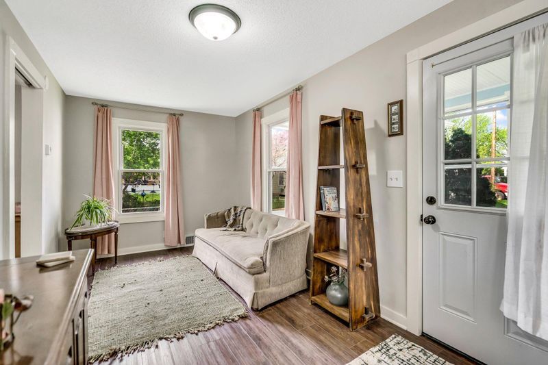 4111 5th St NE, Columbia Heights, MN 55421