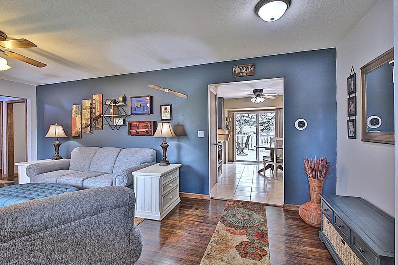14570 Dallara Ave W, Rosemount, MN 55068