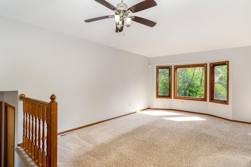 18110 Echo Dr, Farmington, MN 55024