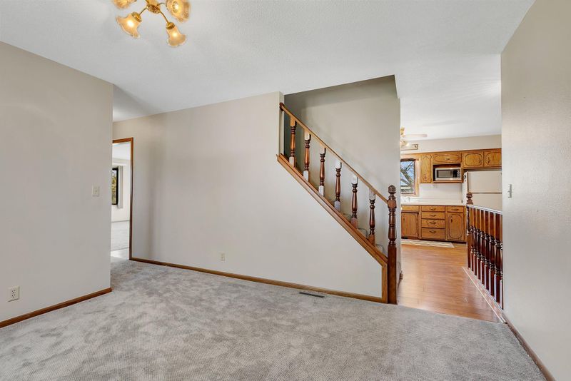 20709 28th Ave, Saint Augusta, MN 55320
