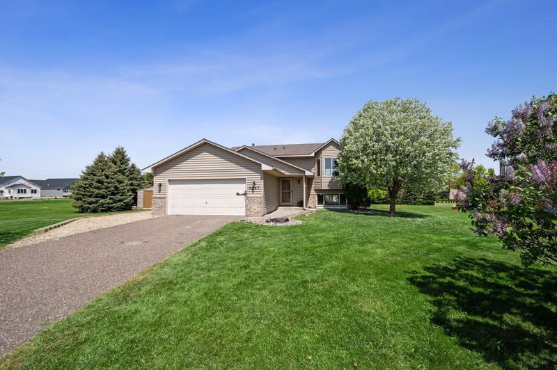 4547 Cobblestone Ct, Monticello, MN 55362
