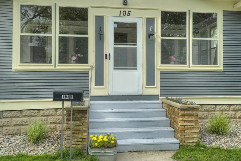 105 2nd St E, Jordan, MN 55352