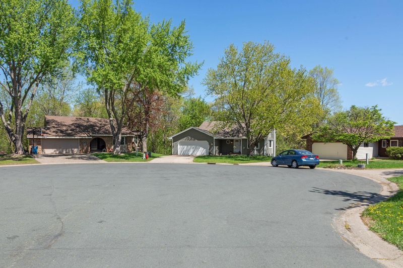 268 Tanner Ct, Circle Pines, MN 55014