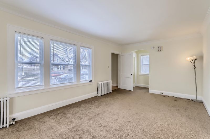 1414 Upton Ave N, Minneapolis, MN 55411