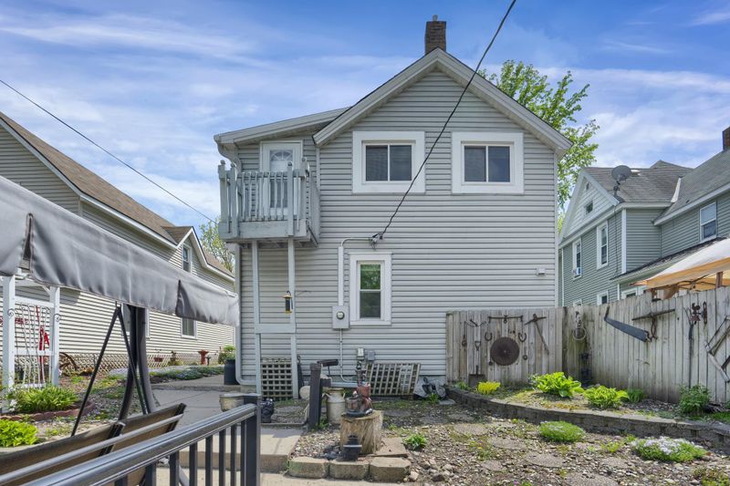 701 Blair Ave, Saint Paul, MN 55104