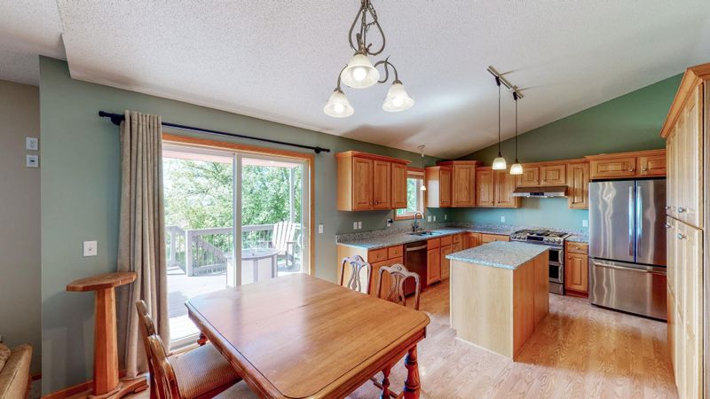 5092 Ridgeview Dr NW, Rochester, MN 55901