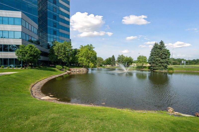 5601 Smetana Dr #617, Minnetonka, MN 55343