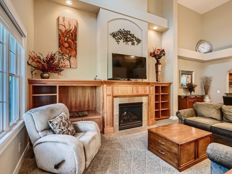 15628 Duck Crossing Way, Apple Valley, MN 55124