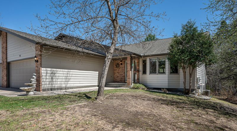 916 SW 3rd Ave SW, Grand Rapids, MN 55744