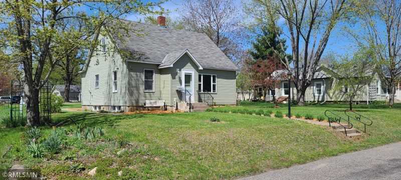 409 7th Ave S, Princeton, MN 55371