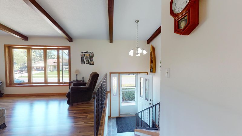 108 26th St NW, Rochester, MN 55901
