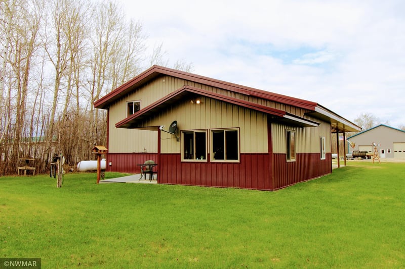 17679 Birch Dr NW, Angle Inlet, MN 56711