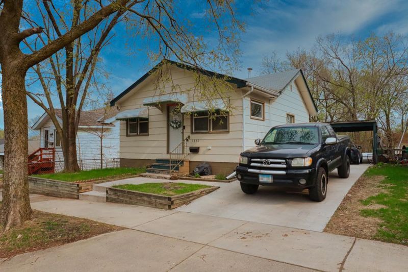 1351 Stillwater Ave, Saint Paul, MN 55106