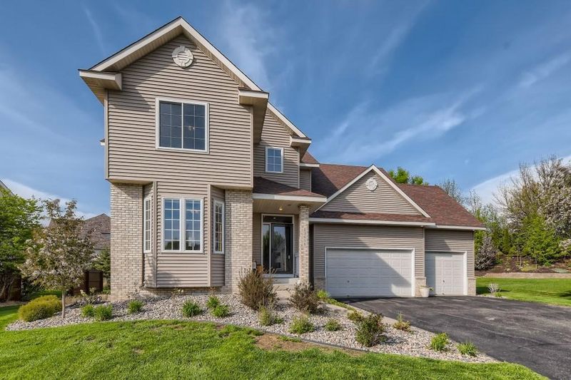 13658 Flair Ct, Apple Valley, MN 55124
