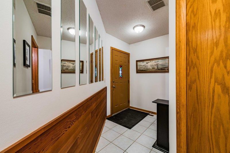 1894 Southpointe Ter #W1894, Eagan, MN 55122
