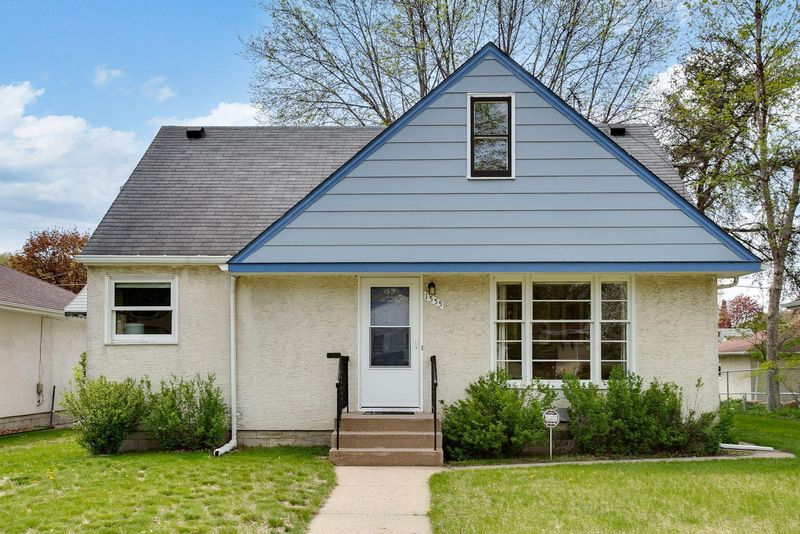 1555 Chamber St, Saint Paul, MN 55106