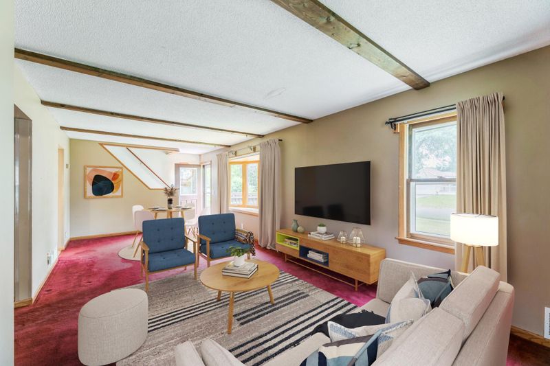 2351 108th Ave NW, Coon Rapids, MN 55433