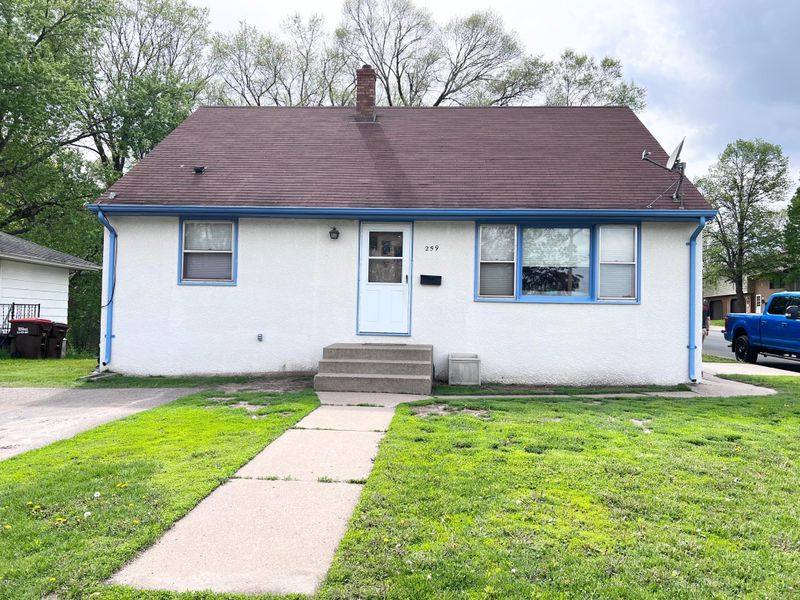 259 11th Ave N, South Saint Paul, MN 55075