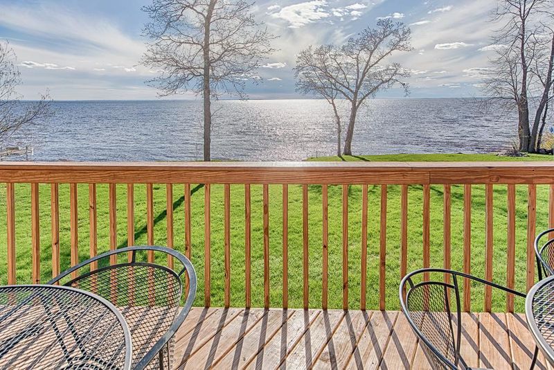 17639 329th Pl, Isle, MN 56342