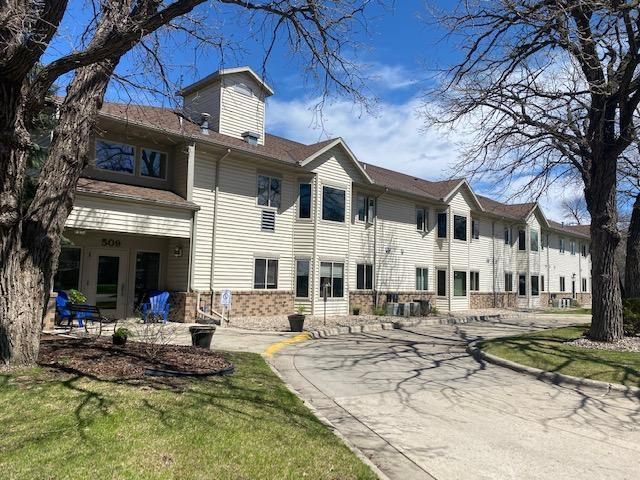 509 6th Ave W #109, Alexandria, MN 56308