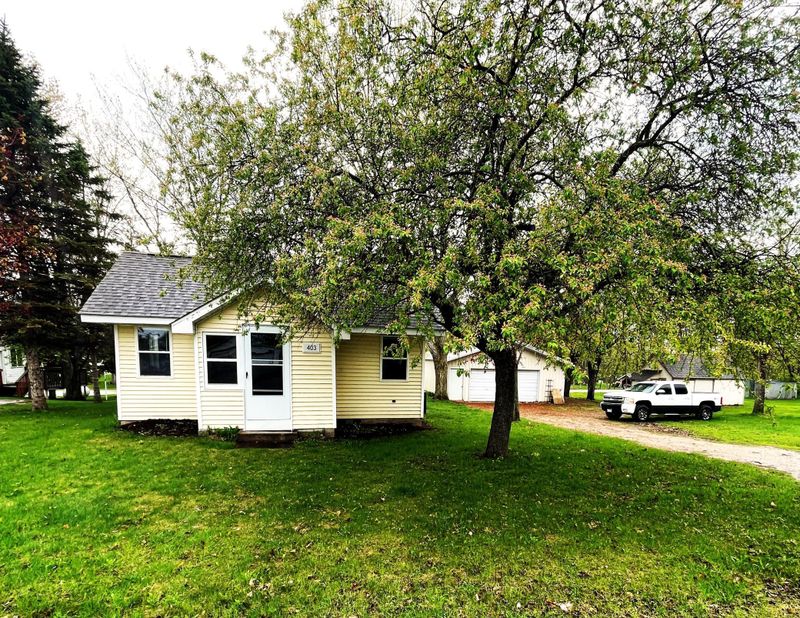 403 Woodland Ave W, Underwood, MN 56586
