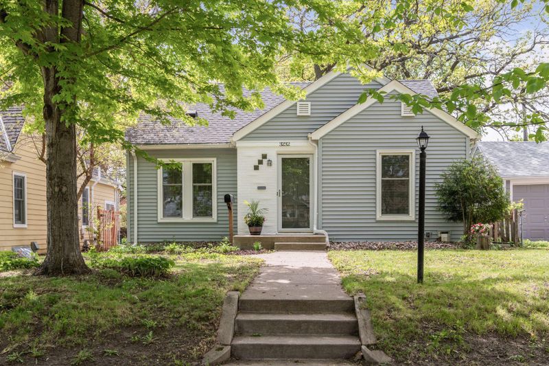 3232 Yosemite Ave S, Saint Louis Park, MN 55416