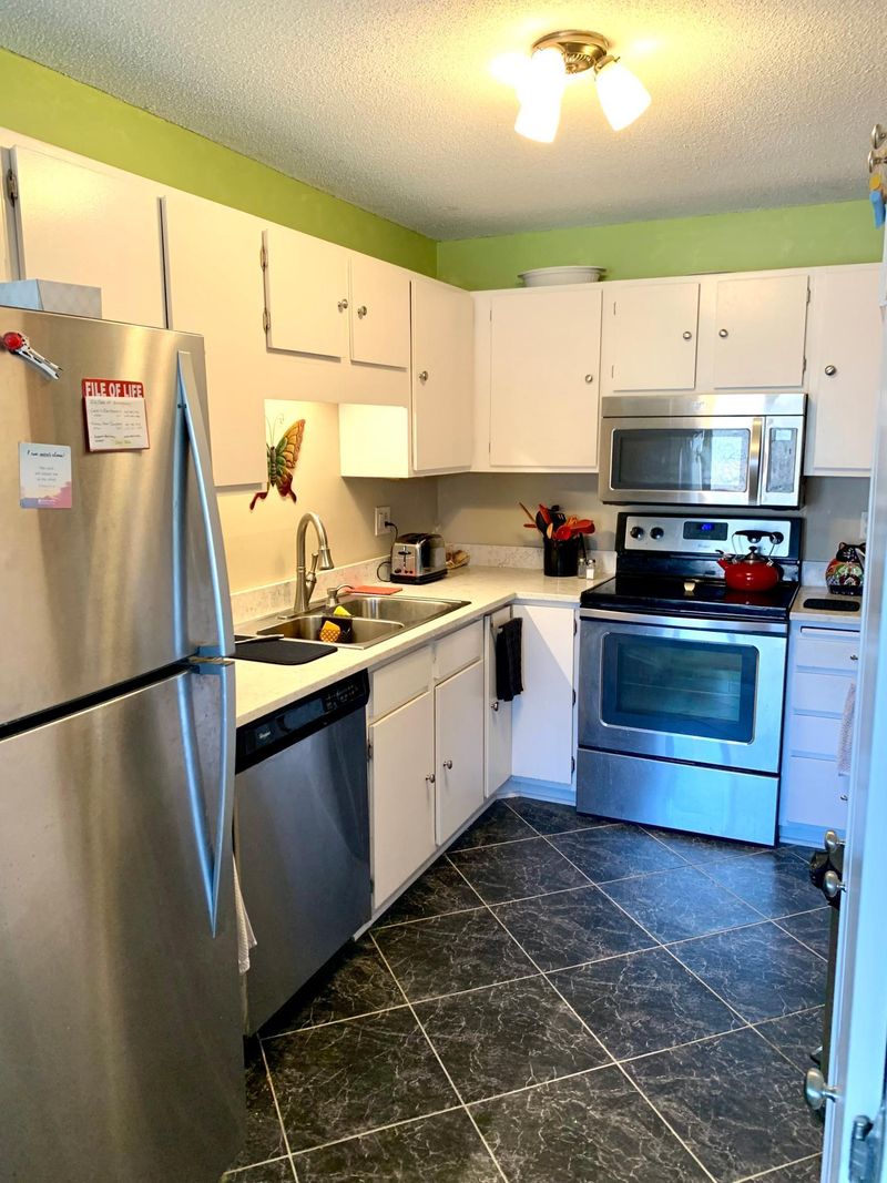 7301 W 101st St #206, Bloomington, MN 55438