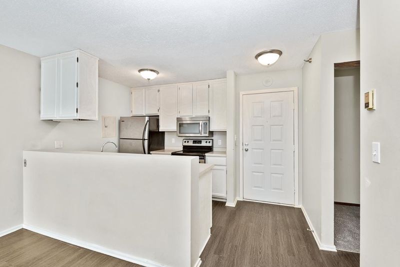 433 S 7th St #2019, Minneapolis, MN 55415