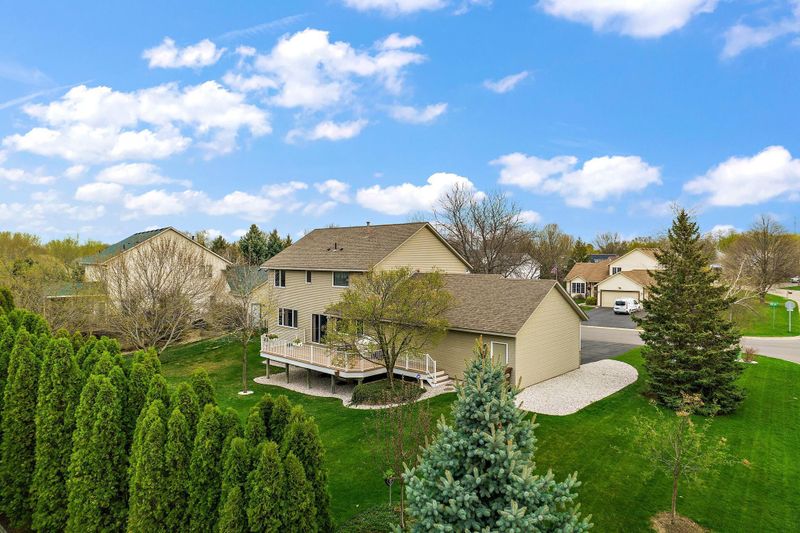 9813 85th St S, Cottage Grove, MN 55016