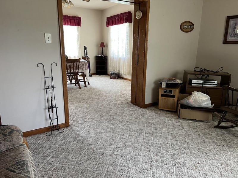 110 Depue St, Holloway, MN 56249