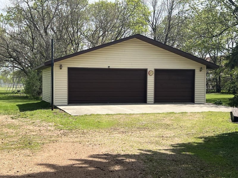 110 Depue St, Holloway, MN 56249