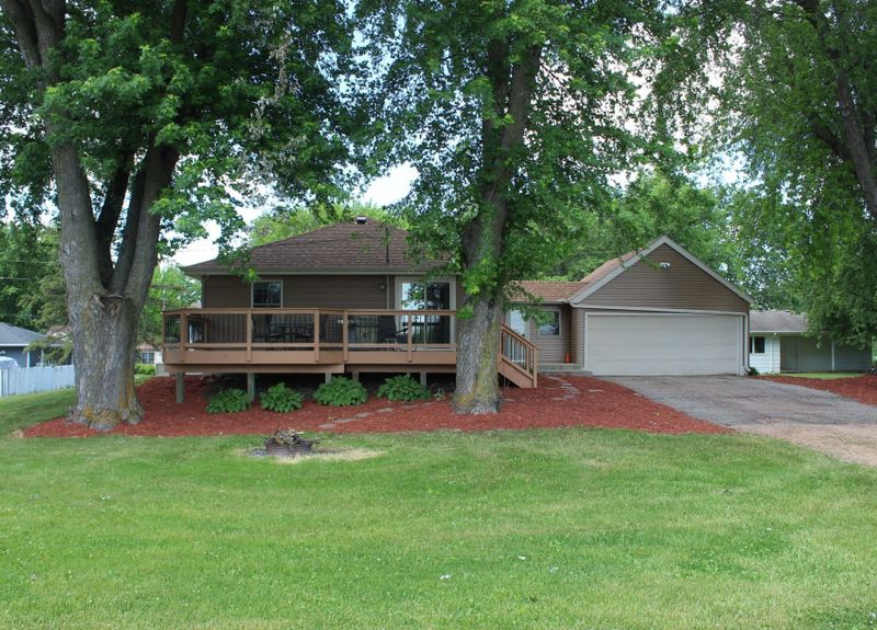 280 Washington Ave N, New Germany, MN 55367