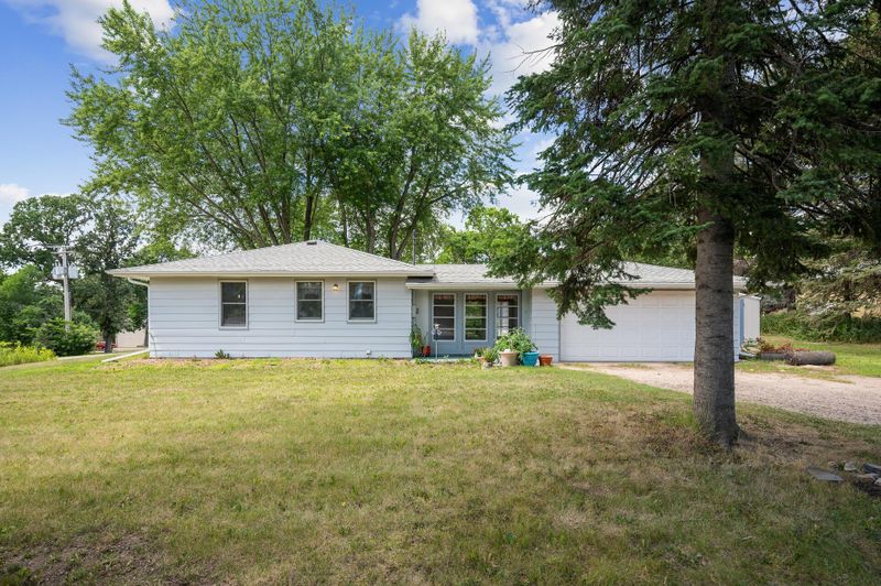 812 Hamel Rd, Hamel, MN 55340