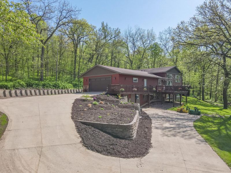210 Shady Ridge Ln SW, Oronoco, MN 55960