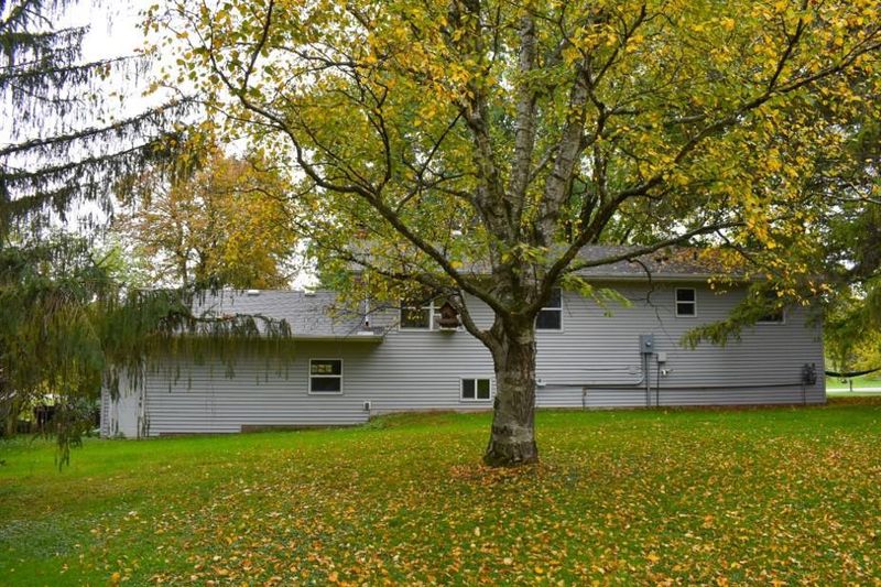 4275 413th Ave NE, Braham, MN 55006