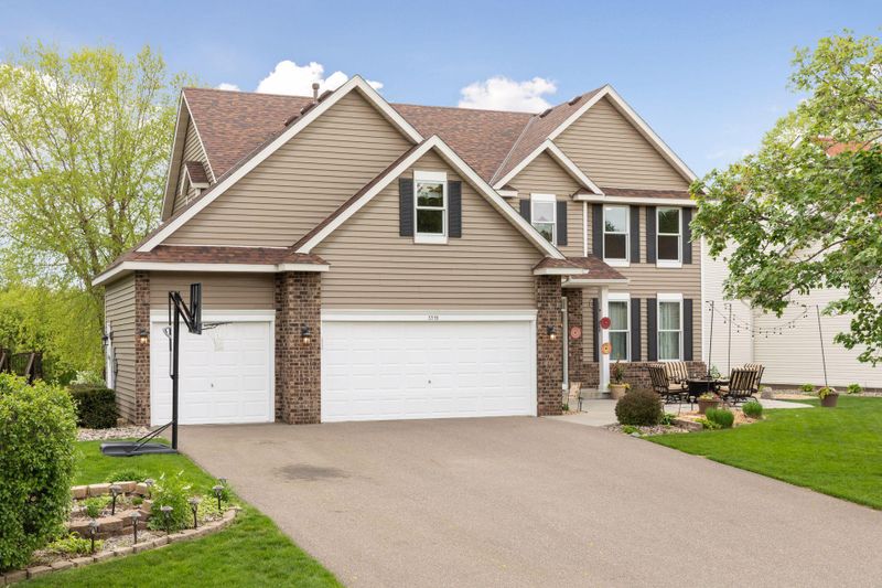3779 Bailey Ridge Dr, Woodbury, MN 55125