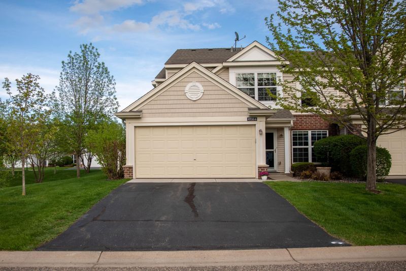 4910 149th St N #6, Hugo, MN 55038