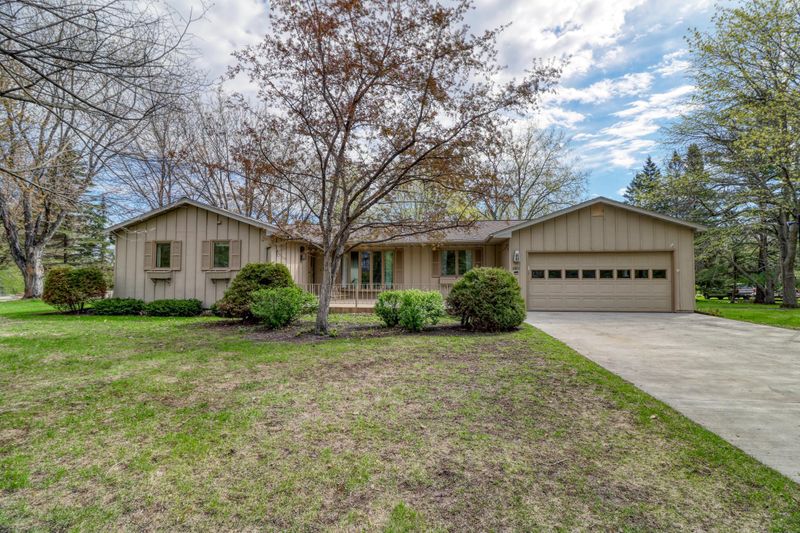 2801 Lakewood Dr, Fergus Falls, MN 56537