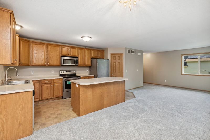 1152 1st St, Saint Paul Park, MN 55071