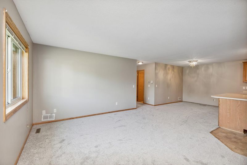 1152 1st St, Saint Paul Park, MN 55071