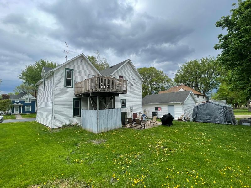 209 1st St SE, Hayfield, MN 55940