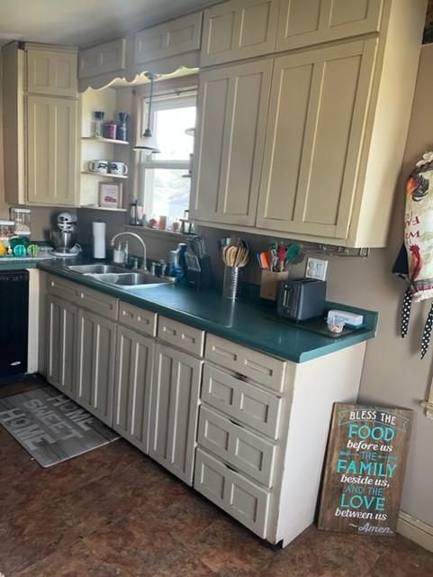 667 E Saint Germain St, Saint Cloud, MN 56304