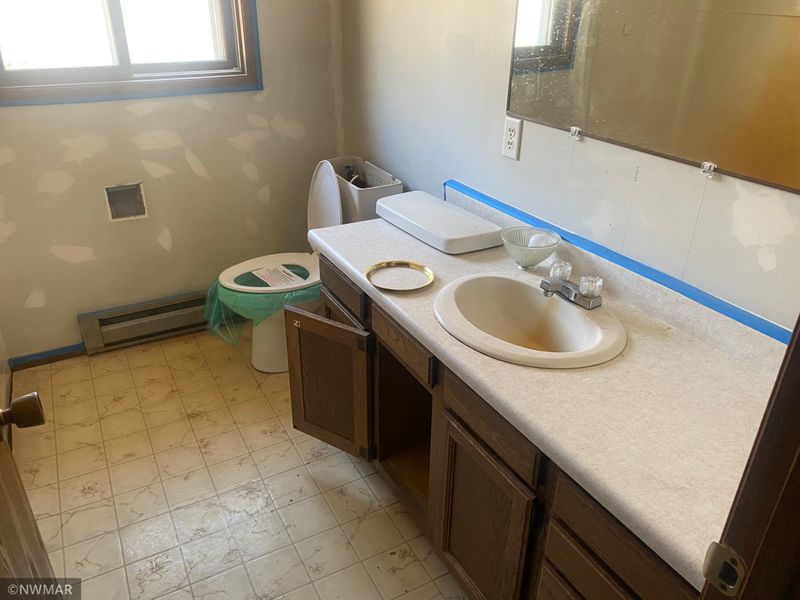 19981 Windsurf Dr, Bemidji, MN 56601